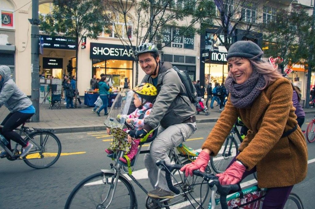 beograd biciklisti deca porodica kritična masa